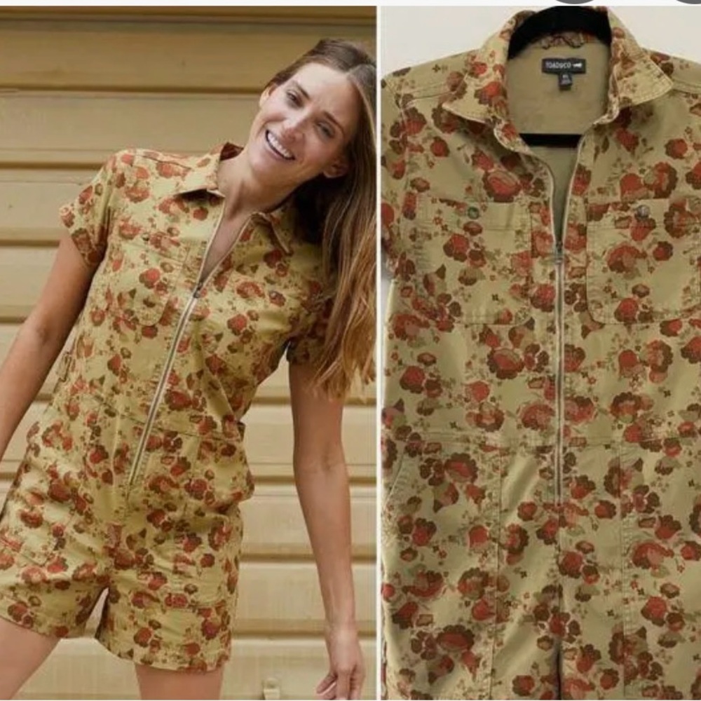 Toad & Co Women's Earthworks Garage
Shortie Romper